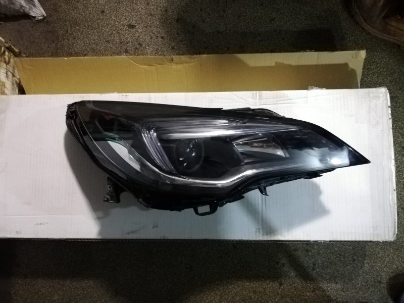 Opel çıkma far 